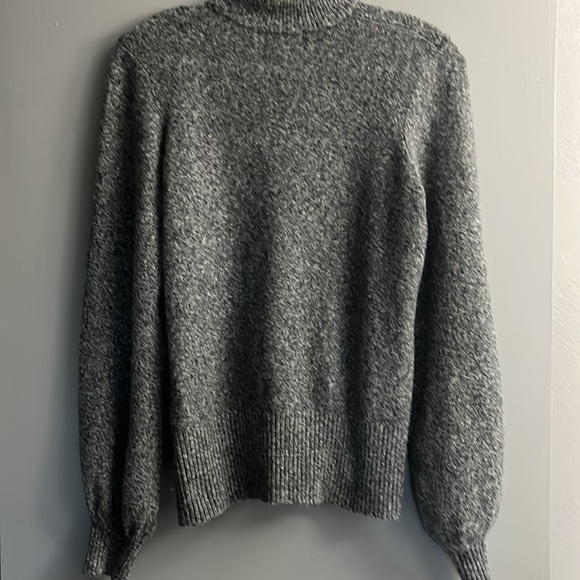 Marled Soft Heather Gray Turtleneck Sweater, Balloon Sleeves, Super Soft, Size M - Picture 2 of 13